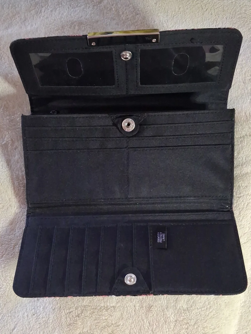 NEW!! Tahari Black and Pink Eiffel Tower Floral Wallet NO TAGS!